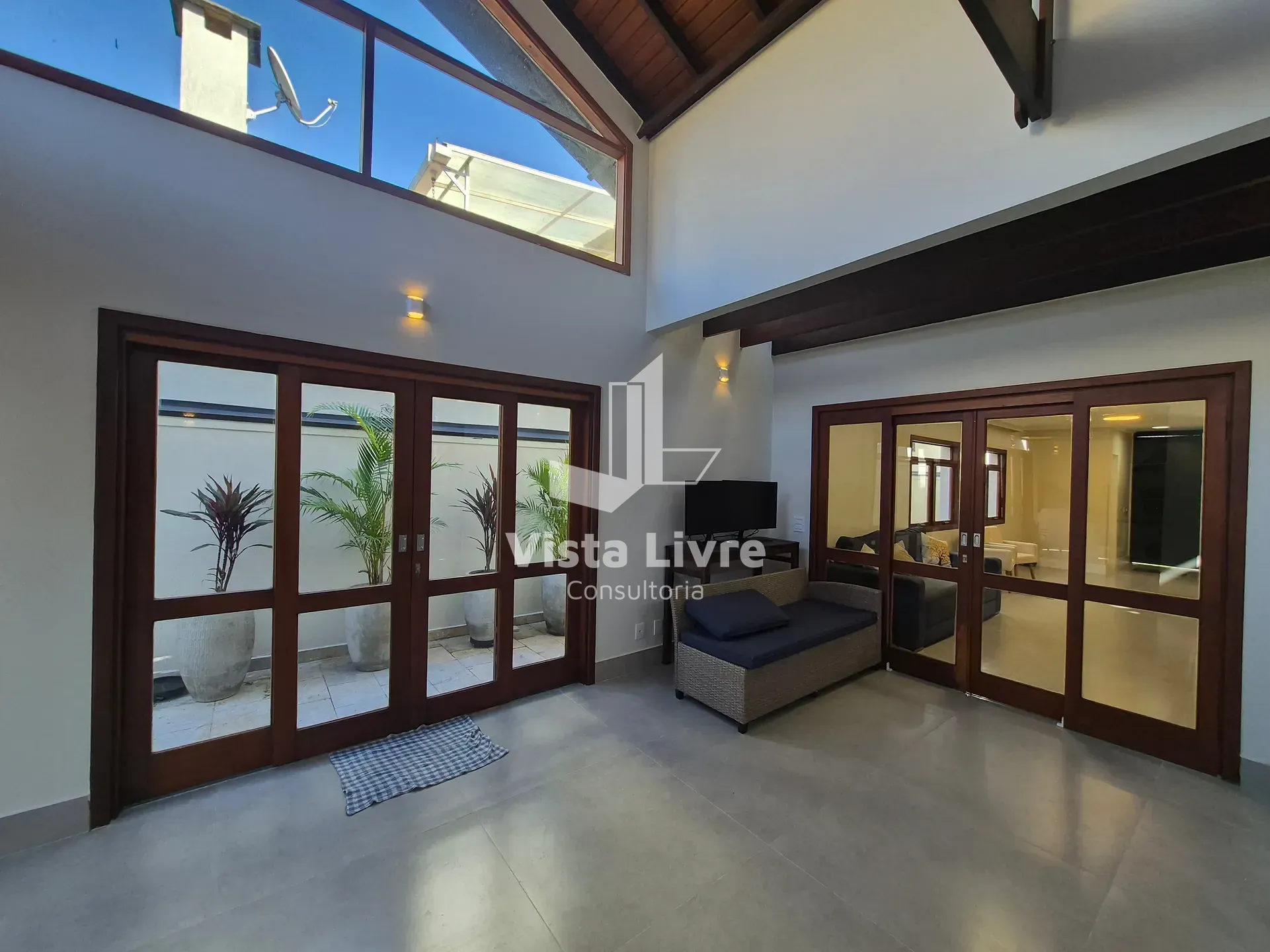 Casa, 4 quartos, 360 m² - Foto 4