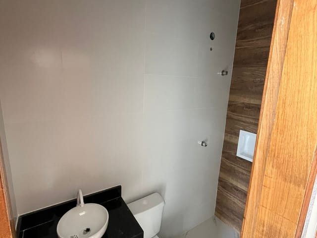 Casa 2 quartos e 2 banheiros, à venda, no bairro Campo Grande em Rio de Janeiro