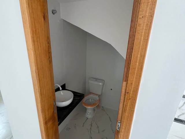 Casa 2 quartos e 2 banheiros, à venda, no bairro Campo Grande em Rio de Janeiro