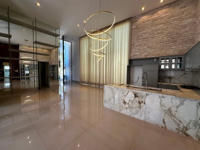 Casa com 493m² 4 quartos e 6 banheiros, à venda, no bairro Jardins Verona em Goiânia