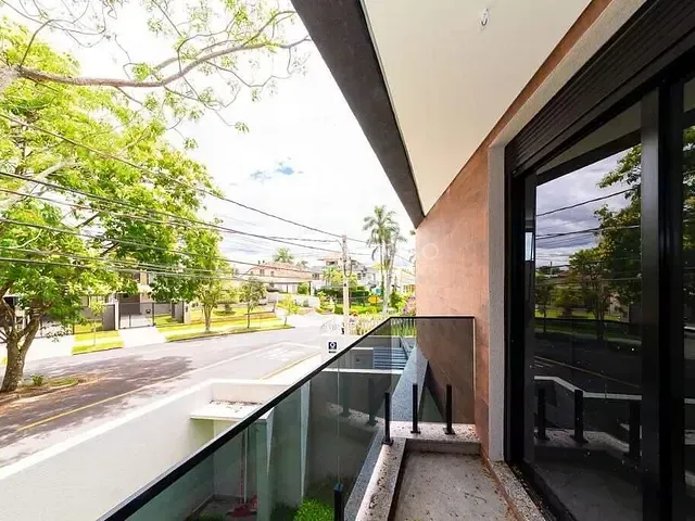 Casa com 155m² 4 quartos e 4 banheiros, à venda, no bairro Mercês em Curitiba