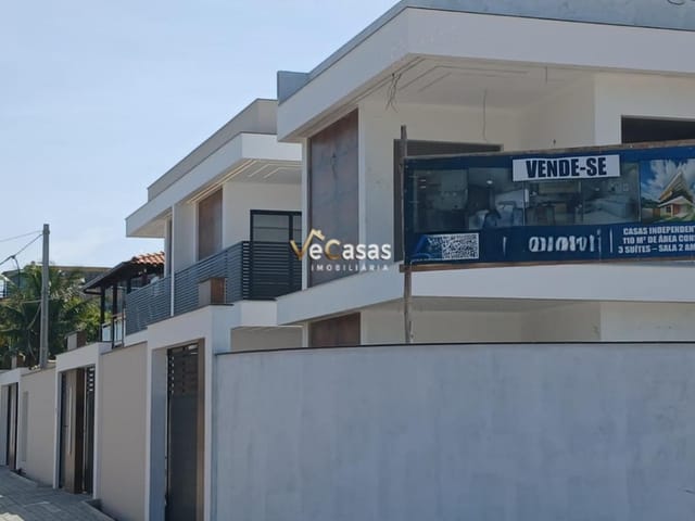 Casa com 150m² 3 quartos e 4 banheiros, à venda, no bairro Recreio em Rio das Ostras