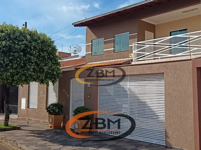 Casa com 255m² 3 quartos e 3 banheiros, à venda, no bairro Jardim Monte Sinai em Londrina