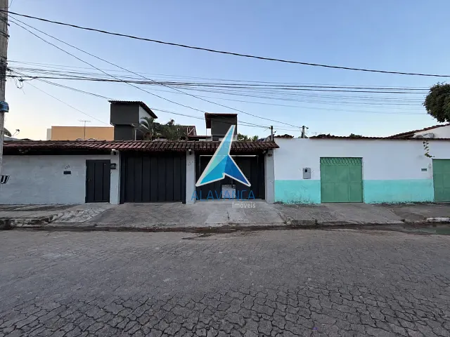 Casa com 273m² 3 quartos e 4 banheiros, para alugar, no bairro Grã-Duquesa em Governador Valadares