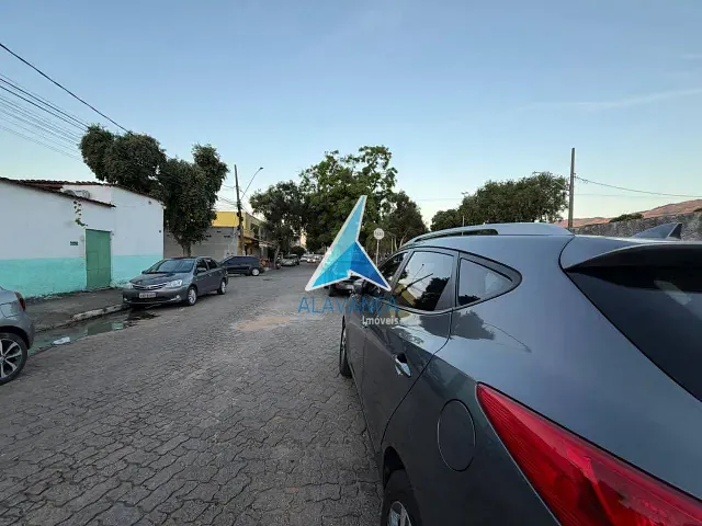 Casa com 273m² 3 quartos e 4 banheiros, para alugar, no bairro Grã-Duquesa em Governador Valadares
