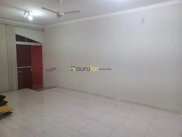 Casa 3 quartos e 2 banheiros, à venda, no bairro Núcleo Residencial Presidente Geisel em Bauru