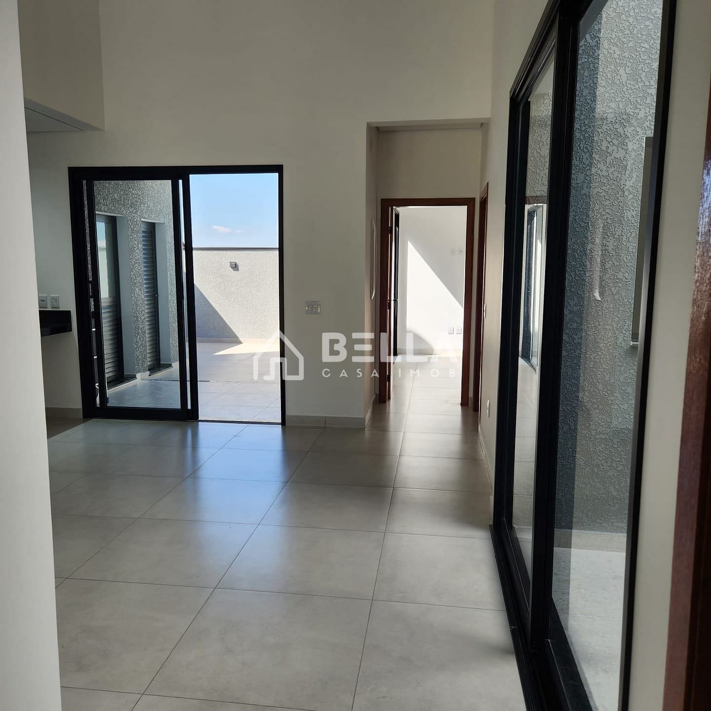 Casa à venda com 3 quartos, 114m² - Foto 15