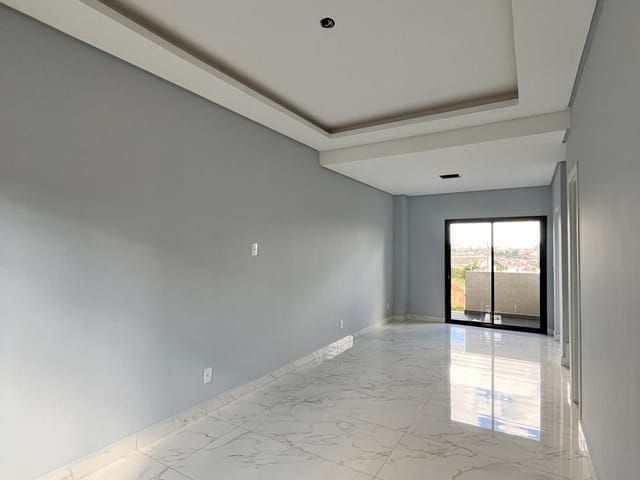 Casa com 140m² 3 quartos e 4 banheiros, à venda, no bairro Jardim Carvalho em Ponta Grossa