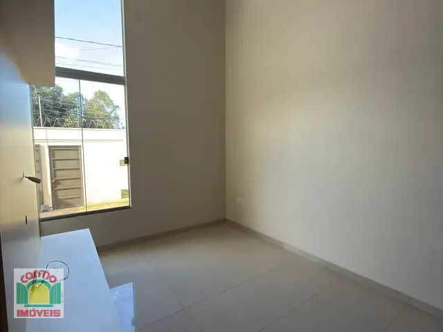 Casa 3 quartos e 2 banheiros, para alugar, no bairro Parque Brasília 2ª Etapa em Anápolis