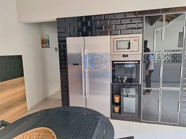 Casa com 300m² 4 quartos e 4 banheiros, à venda, no bairro Jardim Esplanada em Indaiatuba