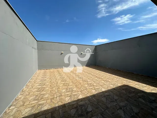 Casa com 175m² 2 quartos e 2 banheiros, à venda, no bairro Pompéia em Piracicaba