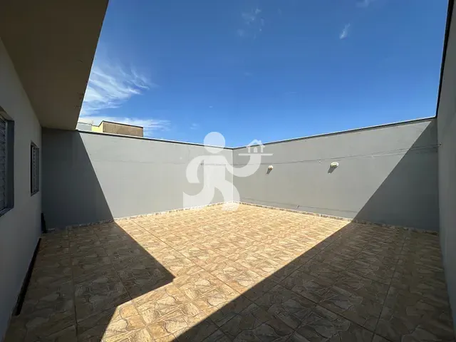 Casa com 175m² 2 quartos e 2 banheiros, à venda, no bairro Pompéia em Piracicaba