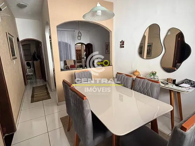 Casa 6 quartos e 3 banheiros, à venda, no bairro Apolo II (Manilha) em Itaboraí