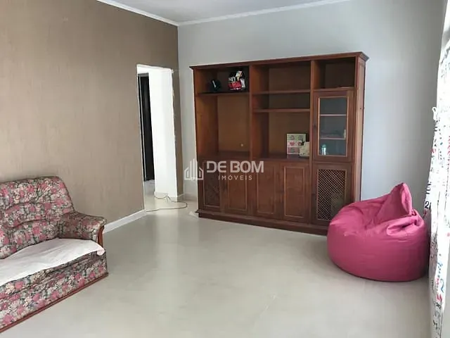 Casa com 348m² 3 quartos e 2 banheiros, à venda, no bairro Jardim dos Estados em Poços de Caldas