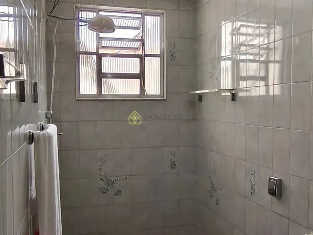 Casa com 360m² 2 quartos e 4 banheiros, à venda, no bairro Cotiara em Barra Mansa