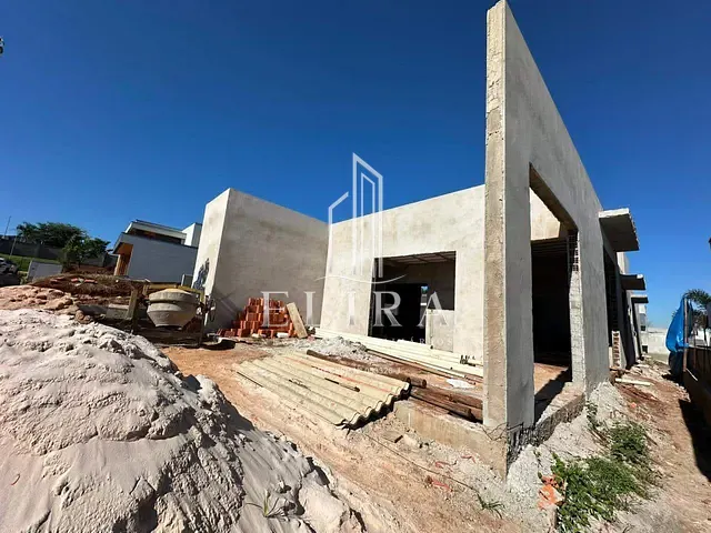 Casa com 490m² 3 quartos e 5 banheiros, à venda, no bairro Parque Fortaleza em Nova Odessa