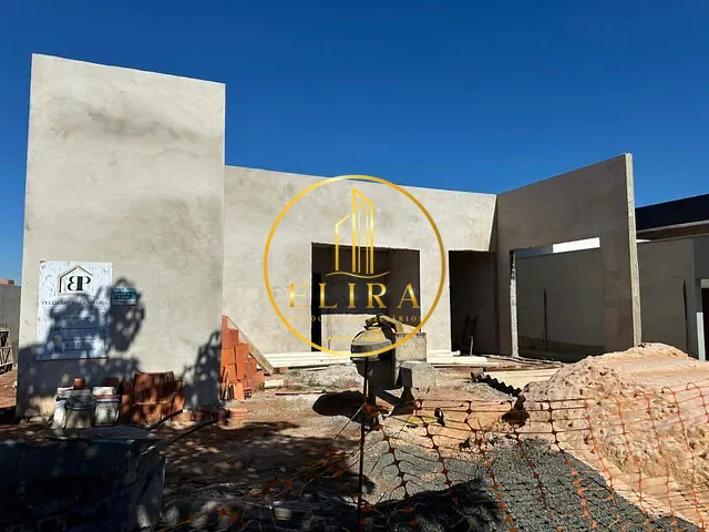 Casa com 490m² 3 quartos e 5 banheiros, à venda, no bairro Parque Fortaleza em Nova Odessa