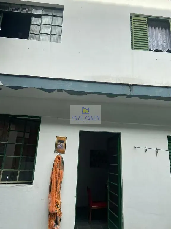 Casa, 3 quartos, 180 m² - Foto 2