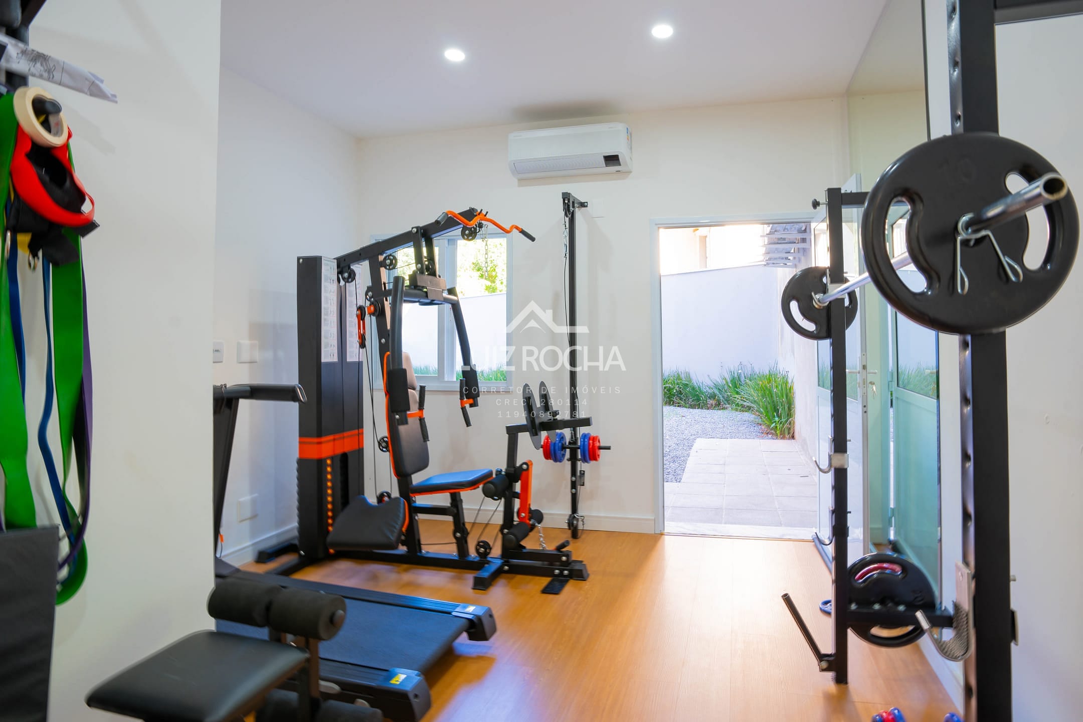 Casa à venda com 4 quartos, 640m² - Foto 56