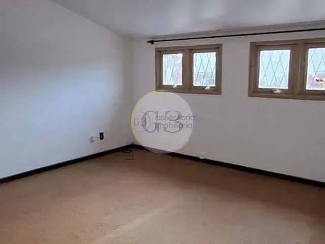 Casa 4 quartos e 3 banheiros, para alugar, no bairro Três Vendas em Pelotas