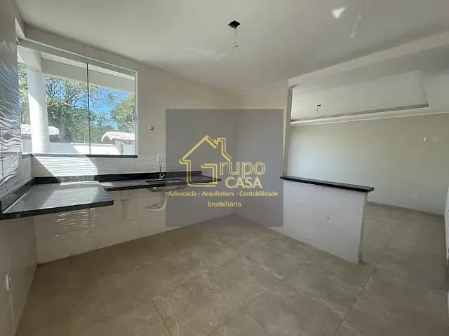 Casa com 480m² 3 quartos e 3 banheiros, à venda, no bairro Jardim Atlântico Central (Itaipuaçu) em Maricá