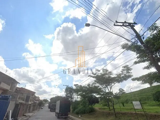 Casa com 125m² 2 quartos e 1 banheiro, à venda, no bairro Parque Gerassi em Santo André
