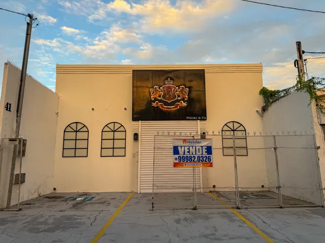 Casa à venda, no bairro Farolândia em Aracaju