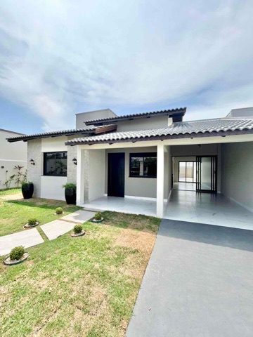 Casa 3 quartos e 2 banheiros, à venda, no bairro Residencial Flamboyants  em Nova Mutum