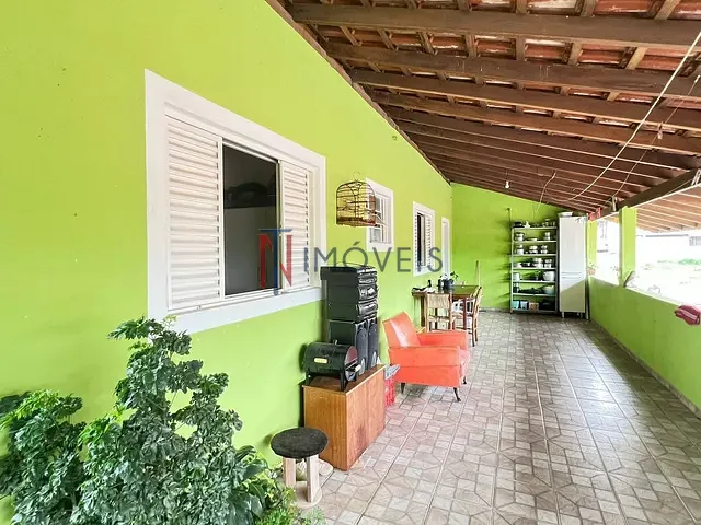 Casa com 203m² 5 quartos e 2 banheiros, à venda, no bairro Santo Antonio da Cachoeira em Piracaia