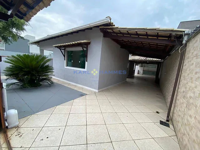 Casa 2 quartos e 2 banheiros, à venda, no bairro Pau Grande (Vila Inhomirim) em Magé