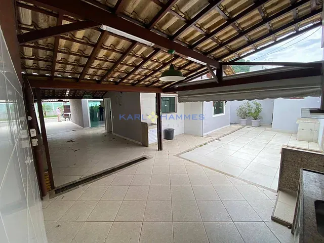 Casa 2 quartos e 2 banheiros, à venda, no bairro Pau Grande (Vila Inhomirim) em Magé