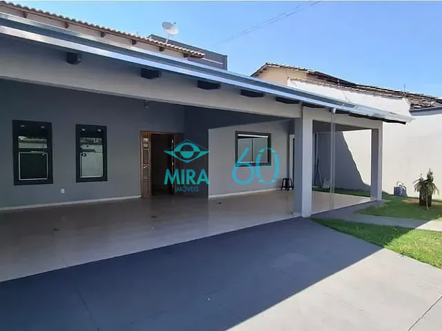 Casa com 300m² 3 quartos e 2 banheiros, à venda, no bairro Jardim Presidente em Goiânia