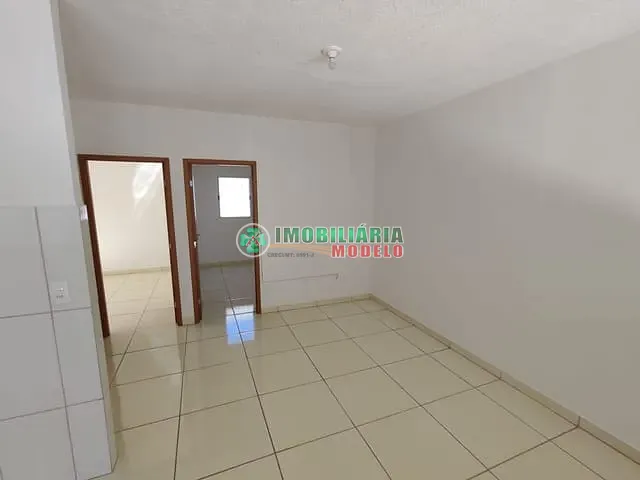 Casa com 90m² 2 quartos e 1 banheiro, à venda, no bairro Morada do Valle em Canarana