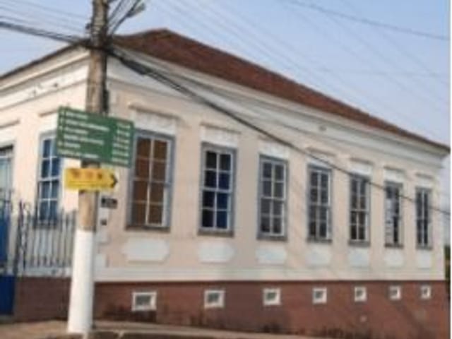 Foto do Casa - Casa com 4 dormitórios à venda, 500 m² por R$ 1.100.000,00 - Centro - Piranguçu/MG | MOHALLEM e LOPES CORRETAGEM E ADMINISTRACAO DE IMOVEIS LTDA