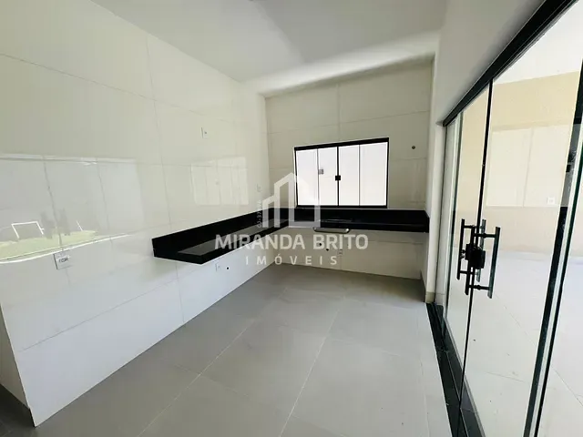 Casa 3 quartos e 2 banheiros, à venda, no bairro Nova Olinda em Aparecida de Goiânia