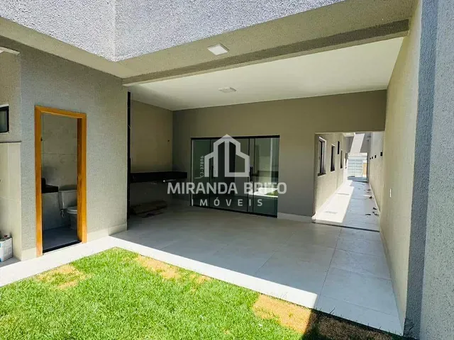 Casa 3 quartos e 2 banheiros, à venda, no bairro Nova Olinda em Aparecida de Goiânia