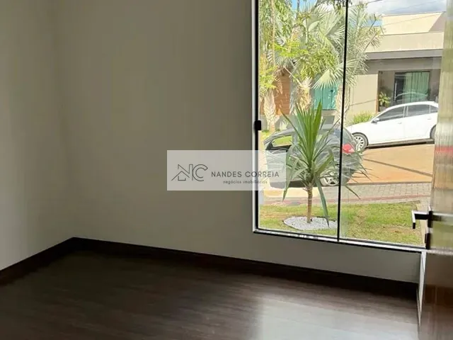 Casa 3 quartos e 2 banheiros, à venda, no bairro Jardim Bela Itália em Cambé