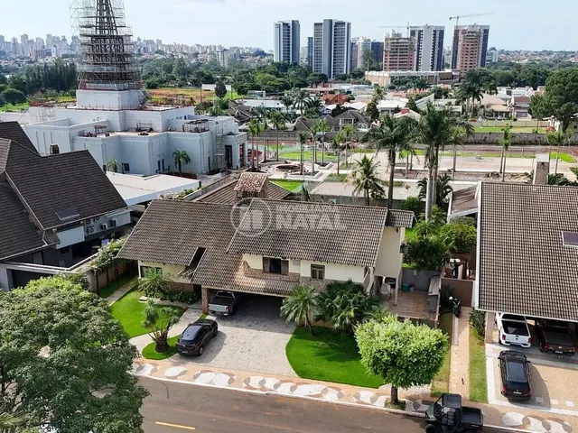 Casa com 10m² 4 quartos e 4 banheiros, para alugar, no bairro Jardim São Jorge em Londrina