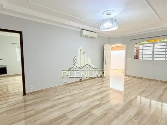 Casa com 559m² 4 quartos e 3 banheiros, à venda, no bairro Jardim América em Rio Claro