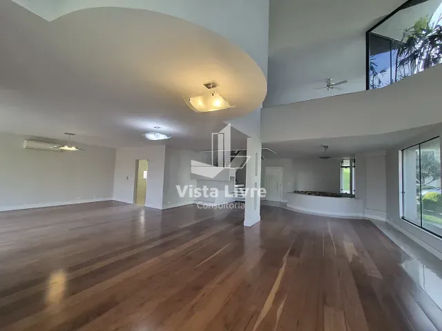 Casa com 538m² 4 quartos e 6 banheiros, à venda, no bairro Alphaville em Santana de Parnaíba