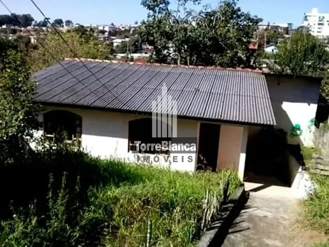 Casa com 504m² 2 quartos e 1 banheiro, à venda, no bairro Órfãs em Ponta Grossa