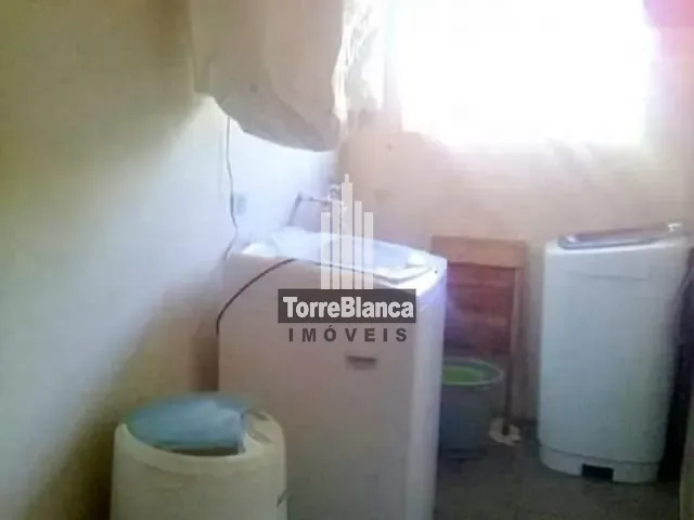 Casa com 504m² 2 quartos e 1 banheiro, à venda, no bairro Órfãs em Ponta Grossa