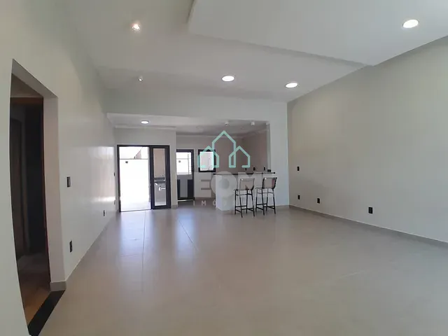Casa com 253m² 3 quartos e 3 banheiros, à venda, no bairro Vila Nossa Senhora Auxiliadora em Tremembé