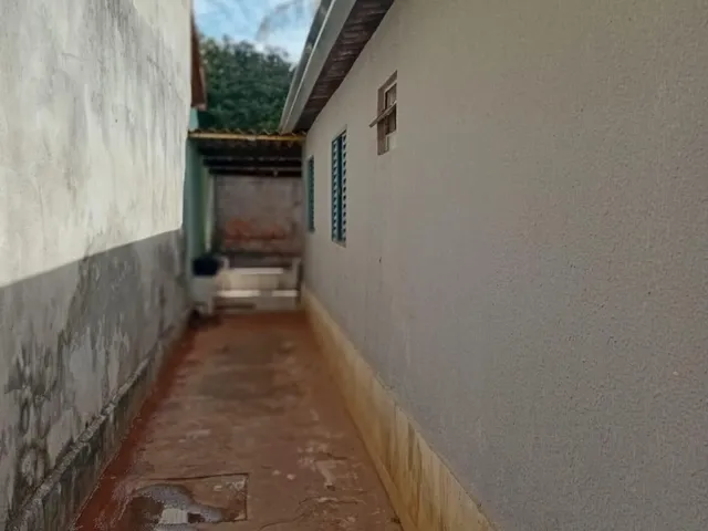 Casa 3 quartos e 1 banheiro, à venda, no bairro Conjunto Vera Cruz em Goiânia