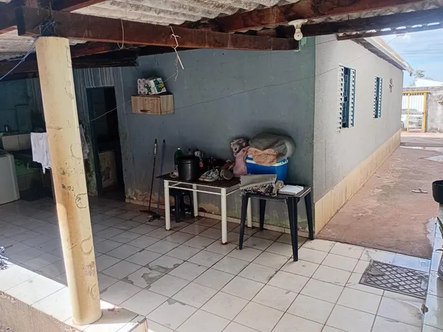 Casa 3 quartos e 1 banheiro, à venda, no bairro Conjunto Vera Cruz em Goiânia