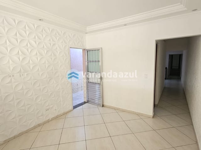Casa com 125m² 3 quartos e 1 banheiro, à venda, no bairro Alto Ipiranga em Mogi das Cruzes