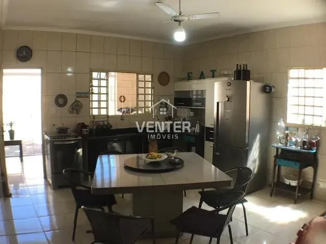 Casa com 150m² 3 quartos e 2 banheiros, à venda, no bairro Residencial Portal da Mantiqueira em Taubaté