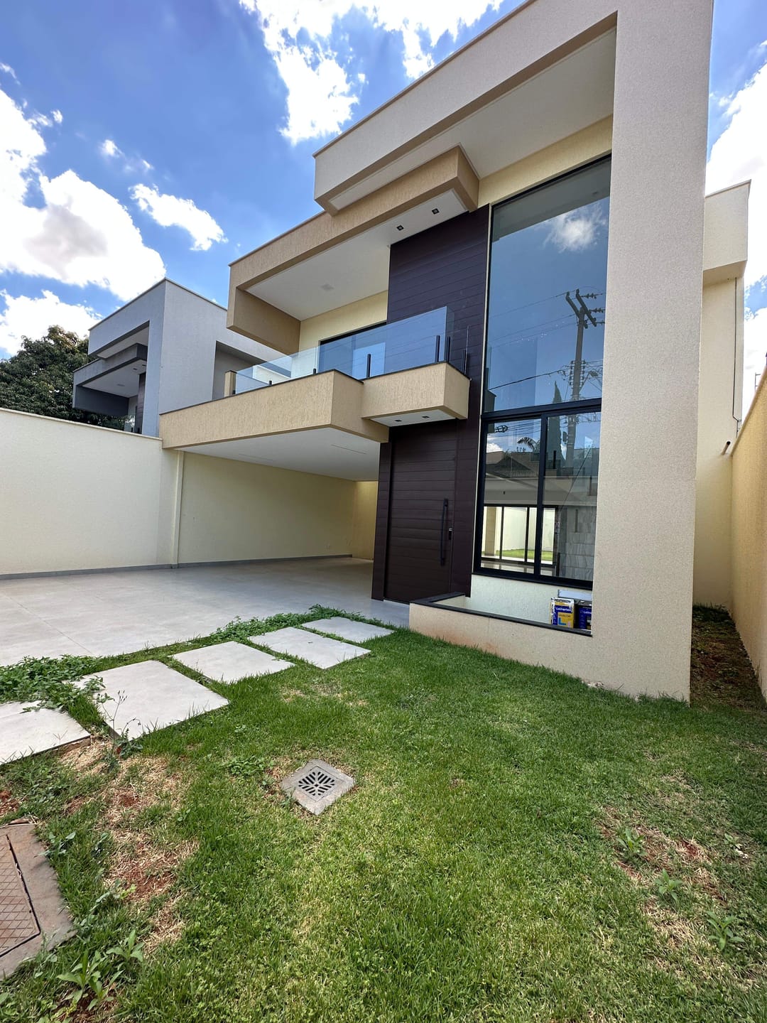 Casa, 4 quartos, 214 m² - Foto 1