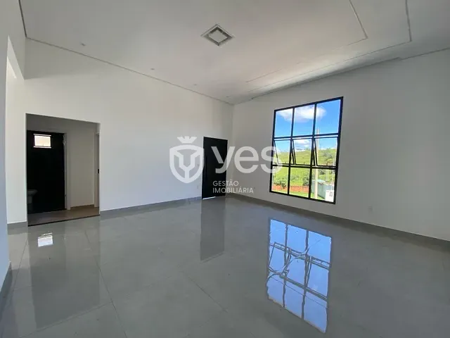 Casa com 448m² 3 quartos e 2 banheiros, à venda, no bairro Loteamento Residencial Condomínio Villágio II em Araxá