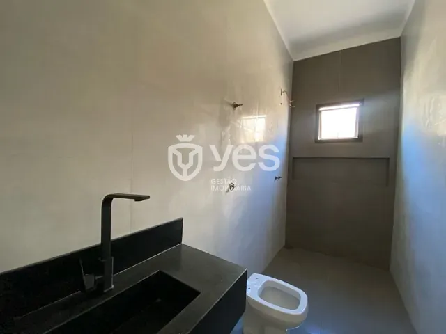 Casa com 448m² 3 quartos e 2 banheiros, à venda, no bairro Loteamento Residencial Condomínio Villágio II em Araxá